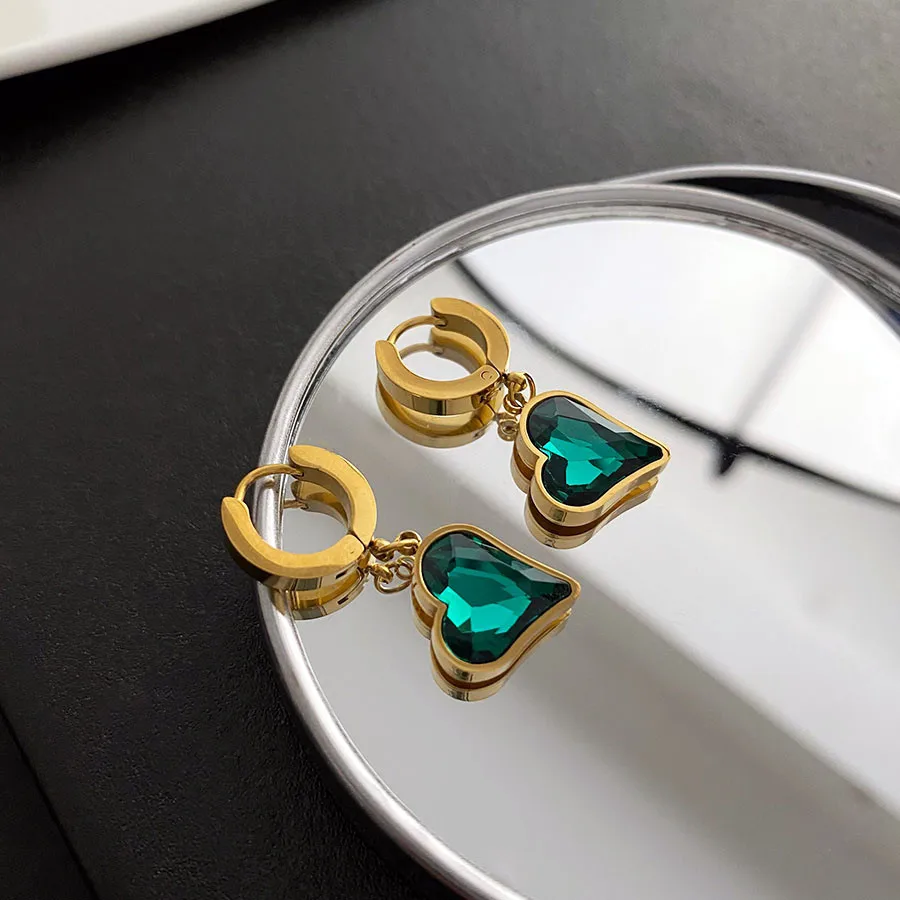 RACHELZ 2023 Vintage Green Zircon Heart Pendant Hoop Earrings For Women Luxury Stainless Steel Earring Jewelry Party Gift
RACHELZ 2023 Vintage Green Zircon Heart Pendant Hoop Earrings For Women Luxury Stainless Steel Earring Jewelry Party Gift