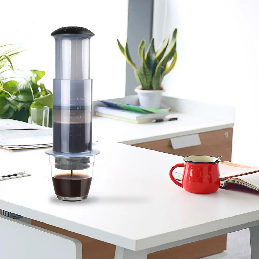 Camping Hiking Easy to Use Manual Coffee Pot French Press 300ML Portable Espresso Machine Coffee Maker Coffee Cup
Camping Hiking Easy to Use Manual Coffee Pot French Press 300ML Portable Espresso Machine Coffee Maker Coffee Cup