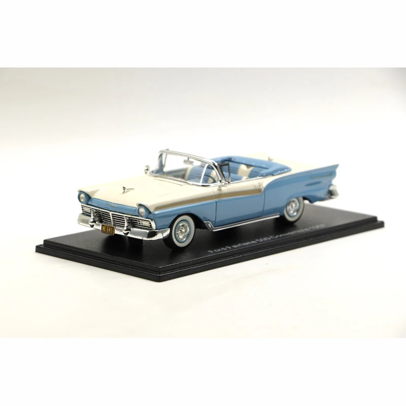 NEO Resin 1/43 1957 Ford Fairlane 500 American Exquisite Convertible Vintage Car Model Blue Classic Collection Display Ornament
NEO Resin 1/43 1957 Ford Fairlane 500 American Exquisite Convertible Vintage Car Model Blue Classic Collection Display Ornament