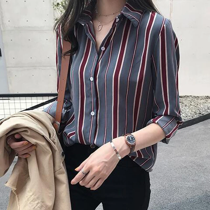 Early Spring Autumn New Women's Clothing Korean Loose BF Stripe Shirt Women's Long Sleeve Top Commuter Backing Shirt Thin Style
Early Spring Autumn New Women's Clothing Korean Loose BF Stripe Shirt Women's Long Sleeve Top Commuter Backing Shirt Thin Style