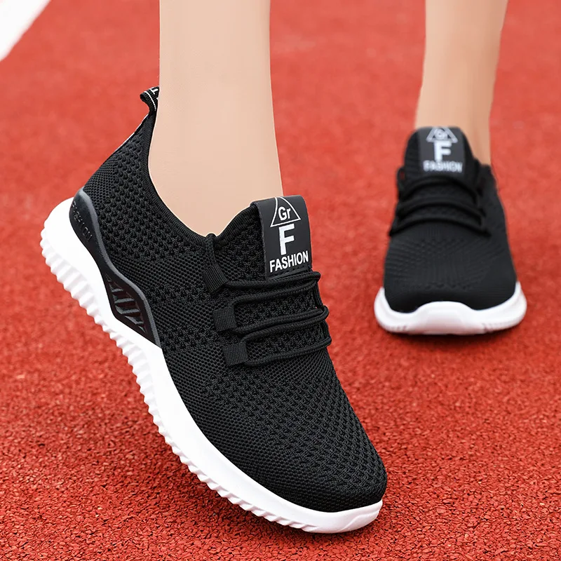 Женские кроссовки на шнуровке, белые дышащие сетчатые кроссовки на платформе, лето 2023
Женские кроссовки на шнуровке, белые дышащие сетчатые кроссовки на платформе, лето 2023