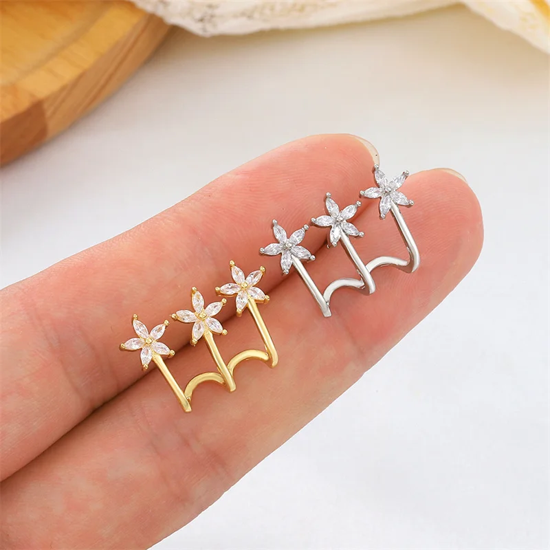 European and American zircon flower earrings Fashion light luxury single row claw three small flower earrings single earring
European and American zircon flower earrings Fashion light luxury single row claw three small flower earrings single earring