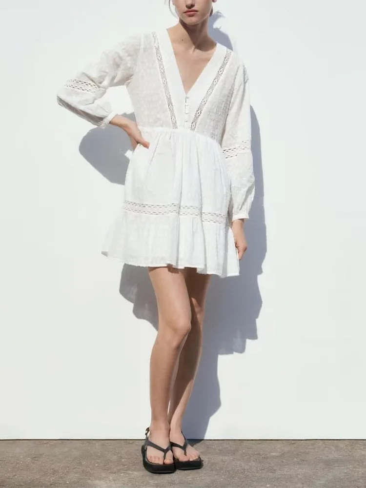 Новое Женское модное универсальное платье с длинными рукавами и манжетами с оборками, простое модное простроченное кружевное платье на пуговицах
Новое Женское модное универсальное платье с длинными рукавами и манжетами с оборками, простое модное простроченное кружевное платье на пуговицах