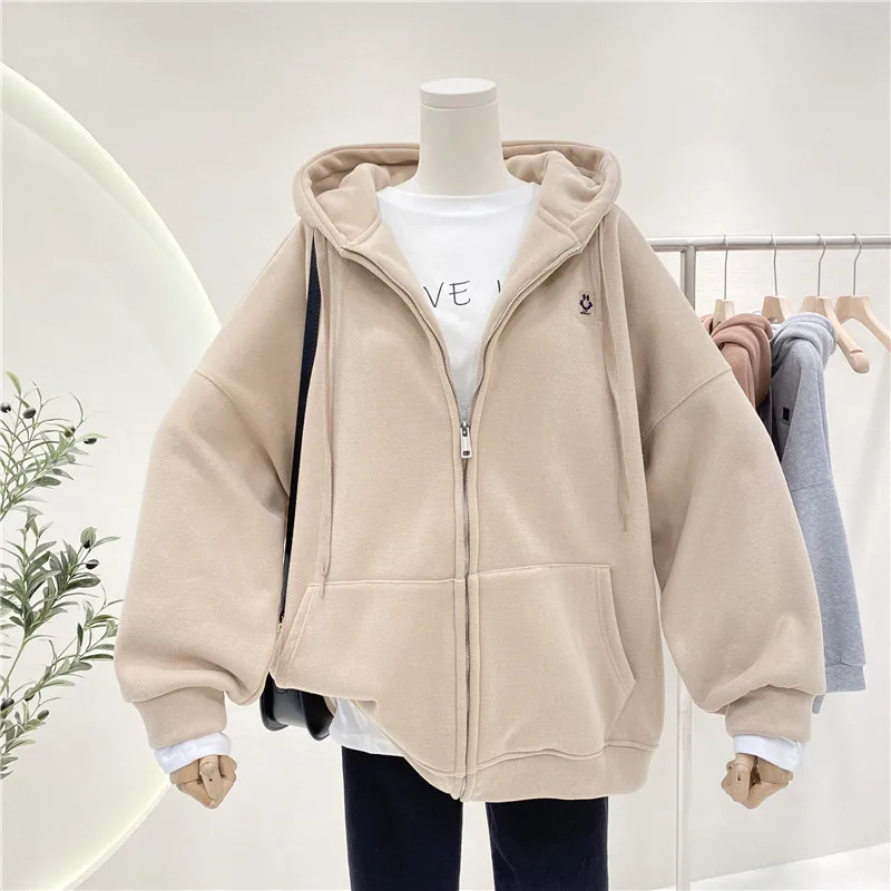 OUSLEE Women's Hoodie Winter Tops Autumn Korean Fashion Animal Embroidery Printing Loose Plush Zipper Sweatshirt
OUSLEE Women's Hoodie Winter Tops Autumn Korean Fashion Animal Embroidery Printing Loose Plush Zipper Sweatshirt