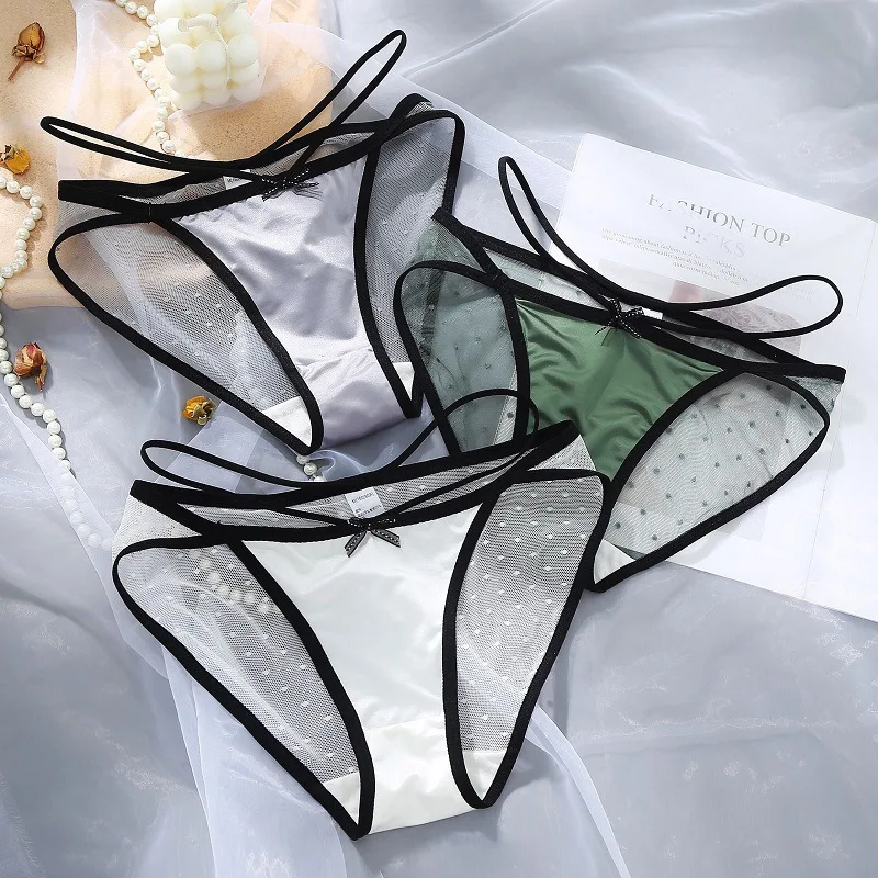 New Personality Japanese Sexy Lace Ladies Briefs Thin Section Breathable Ice Silk Satin Panties Hip Fashion Polka Dot Bow Hollow
New Personality Japanese Sexy Lace Ladies Briefs Thin Section Breathable Ice Silk Satin Panties Hip Fashion Polka Dot Bow Hollow