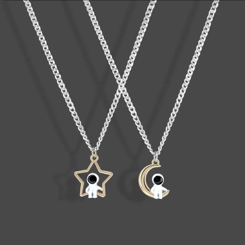 Astronaut Pendant Necklace for Couple Fashion Star Cosmic Shape Necklace for Men Women Hip Hop Metal Girls Boys Jewelry Gifts
Astronaut Pendant Necklace for Couple Fashion Star Cosmic Shape Necklace for Men Women Hip Hop Metal Girls Boys Jewelry Gifts