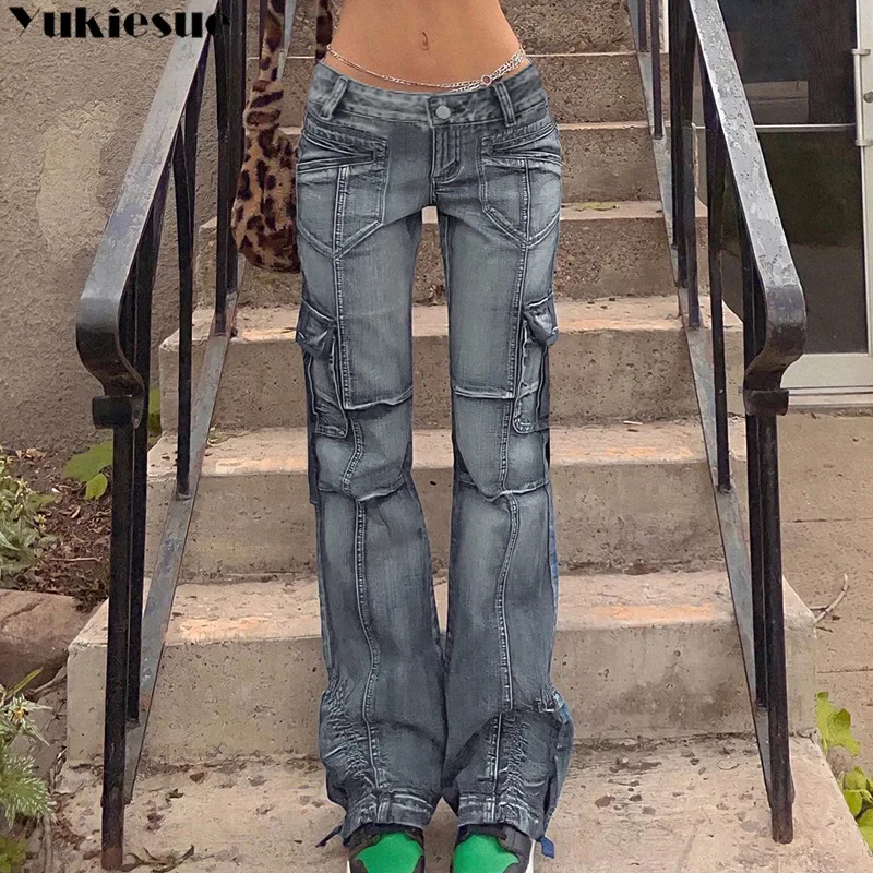 Vintage Jeans woman Low Waisted Pockets Trousers Baggy Casual women Denim Cargo Pants Women Straight Hot Korean Jeans 90s
Vintage Jeans woman Low Waisted Pockets Trousers Baggy Casual women Denim Cargo Pants Women Straight Hot Korean Jeans 90s