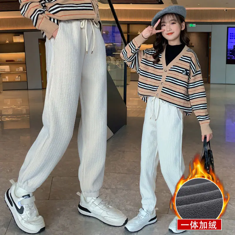Girl Autumn Winter New Striped Velvet Trousers Thickened Warm Casual Pants Teens Fashion Loose One-piece Fleece Sweatpants 4-14Y
Girl Autumn Winter New Striped Velvet Trousers Thickened Warm Casual Pants Teens Fashion Loose One-piece Fleece Sweatpants 4-14Y