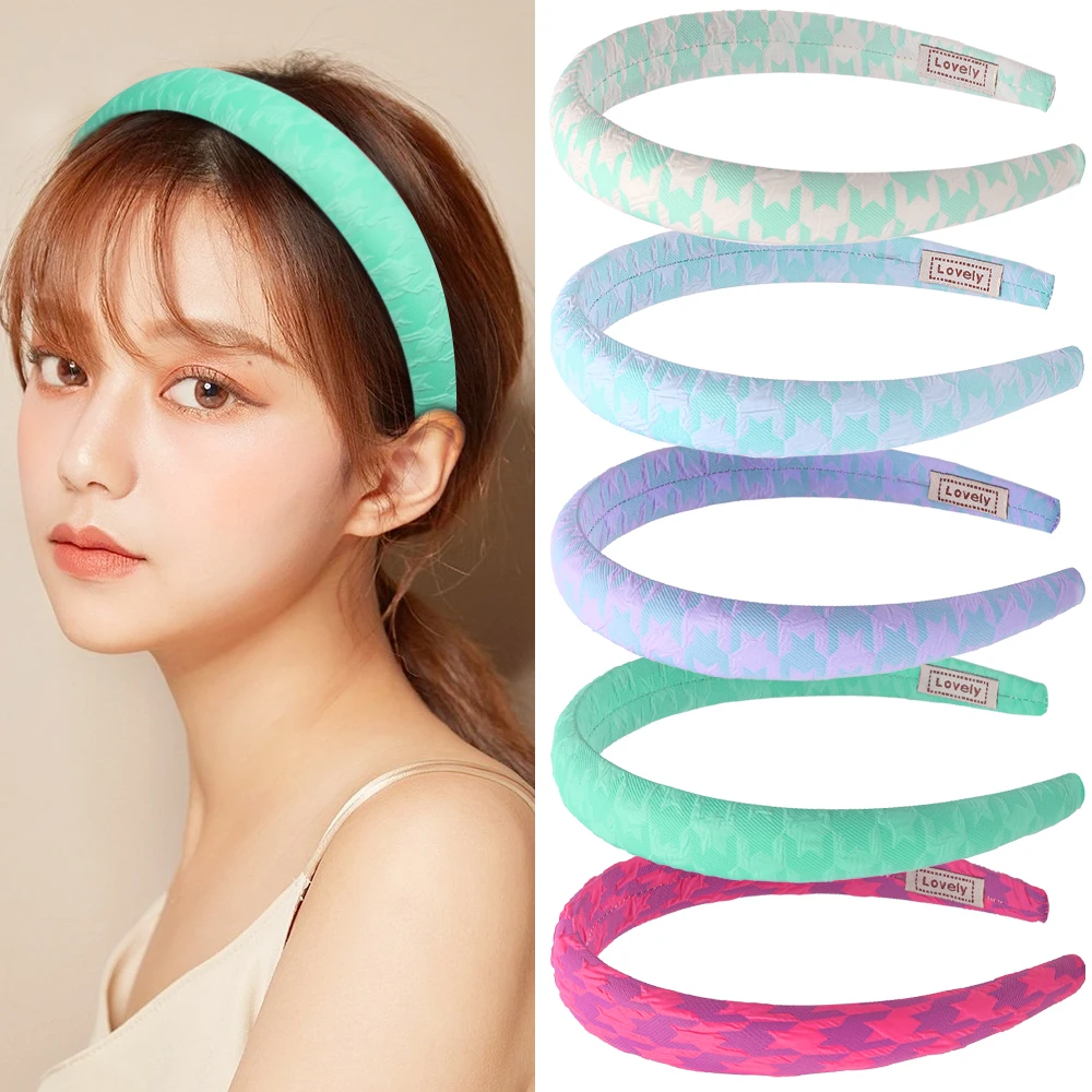 New Fashion Satin Sponge Filling Headband French Solid Color Simple Wide Face Wash Hair Band Korean Style High Skull Top Hair
New Fashion Satin Sponge Filling Headband French Solid Color Simple Wide Face Wash Hair Band Korean Style High Skull Top Hair