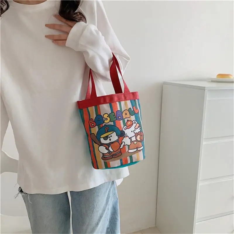 Large Capacity Tote Bag Cute Handbags Traveling Pouch Durable Printed Cylinder Bag Home Storage Bucket Cloth Bags Shopping Bags
Large Capacity Tote Bag Cute Handbags Traveling Pouch Durable Printed Cylinder Bag Home Storage Bucket Cloth Bags Shopping Bags