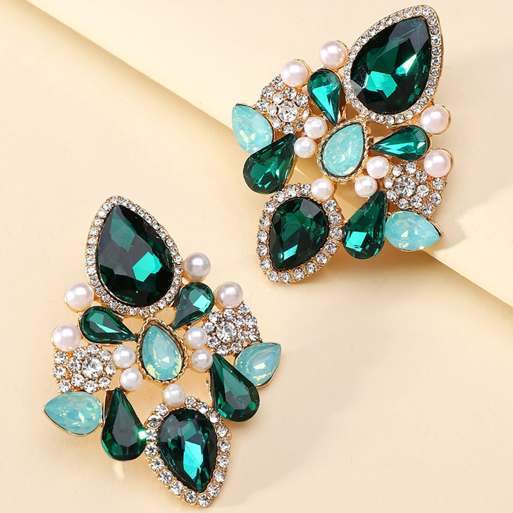 Exaggerated Geometric Big Dangle Earrings For Women Vintage Luxury Simulated Pearl Crystal Statement Party Jewelry Accessories 
Exaggerated Geometric Big Dangle Earrings For Women Vintage Luxury Simulated Pearl Crystal Statement Party Jewelry Accessories