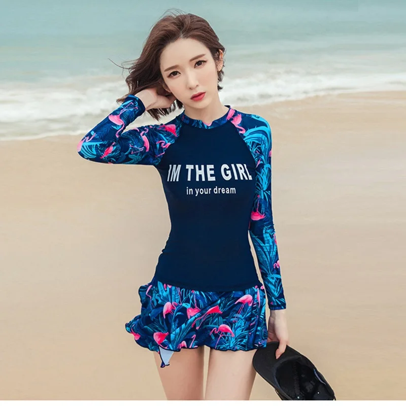 2022 New Two Piece Swimsuit Skirt Swimwear Women Beachwear Long sleeve conservative Bathing Suit Female Beach Swim Suit 4XL
2022 New Two Piece Swimsuit Skirt Swimwear Women Beachwear Long sleeve conservative Bathing Suit Female Beach Swim Suit 4XL