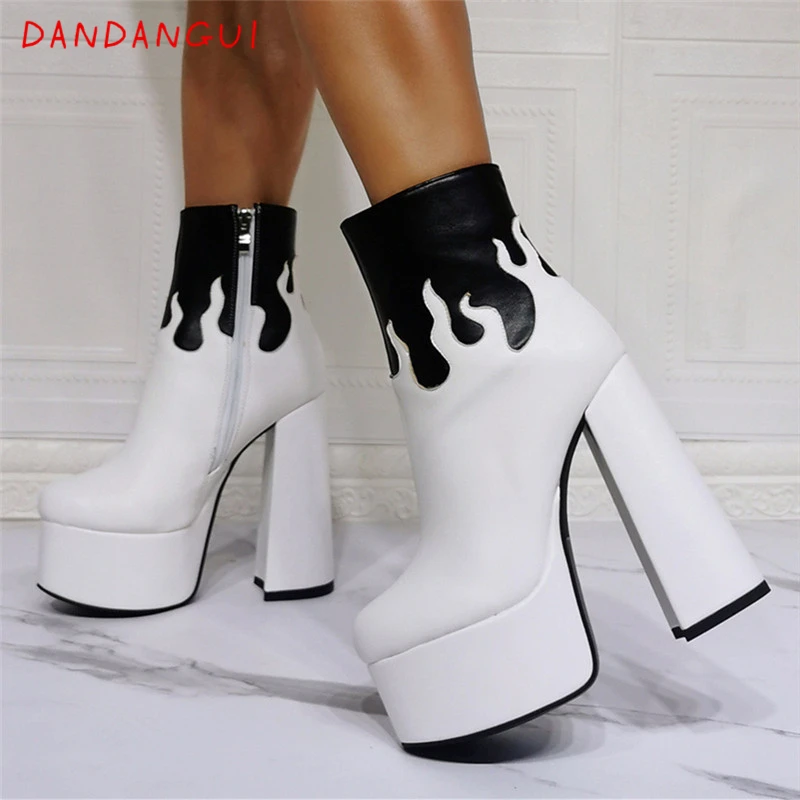 Gothic Punk Style Platform Women's High Heels Fashion Stage Nightclub Female Boots Spring Autumn Pole Dance Ladies Chunky Shoes 
Gothic Punk Style Platform Women's High Heels Fashion Stage Nightclub Female Boots Spring Autumn Pole Dance Ladies Chunky Shoes