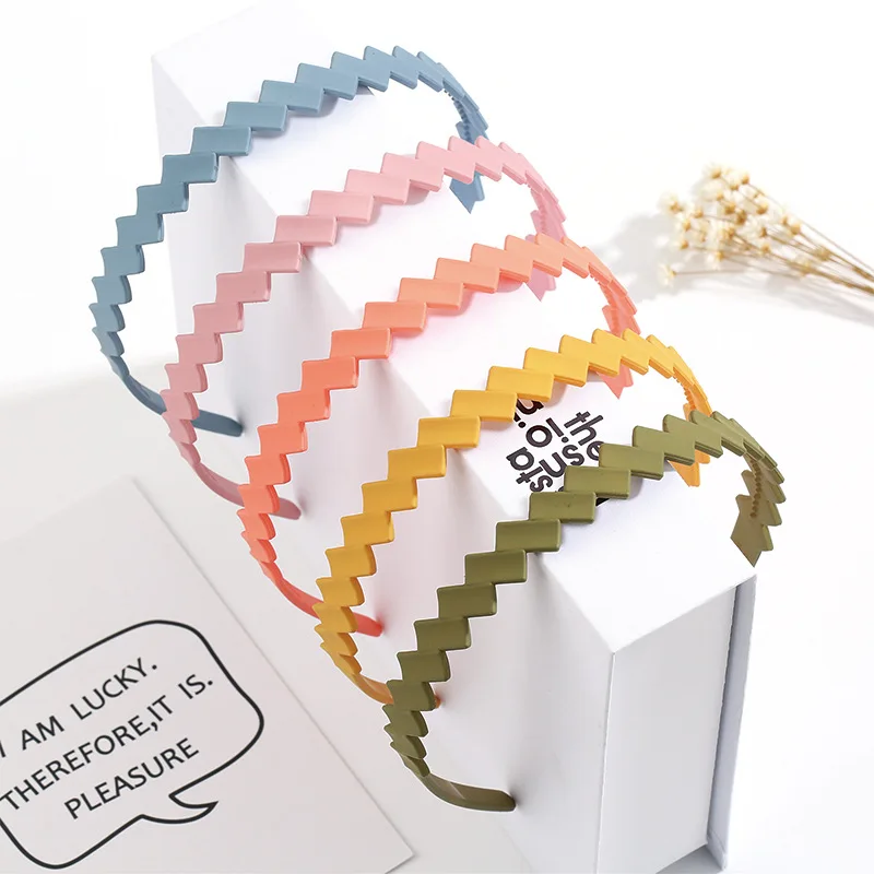 Simple Wave Headband For Women Girls Candy Color Wavy Hair Head Hoop Band Universal Sport Hairband Fashion Hair Accessories
Simple Wave Headband For Women Girls Candy Color Wavy Hair Head Hoop Band Universal Sport Hairband Fashion Hair Accessories