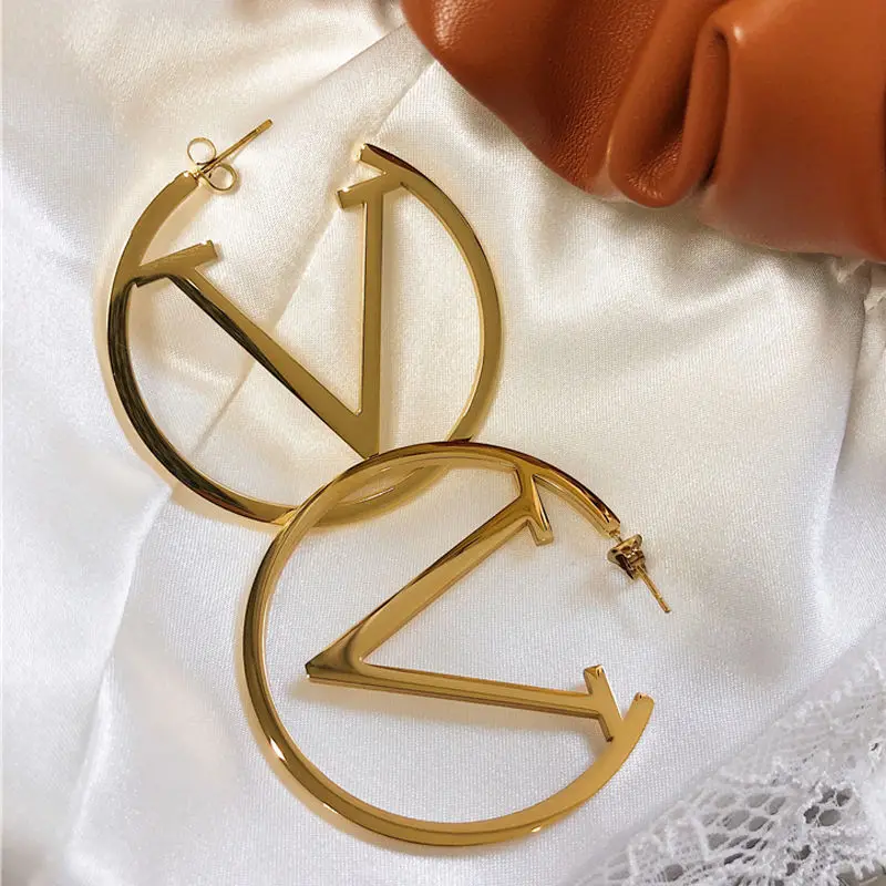 

New Dsigner Korean Hoop Earrings for Women Stainless Steel Earrings Hoops Letter V Luxury Pendiente De Acero Inoxidable Jewelry