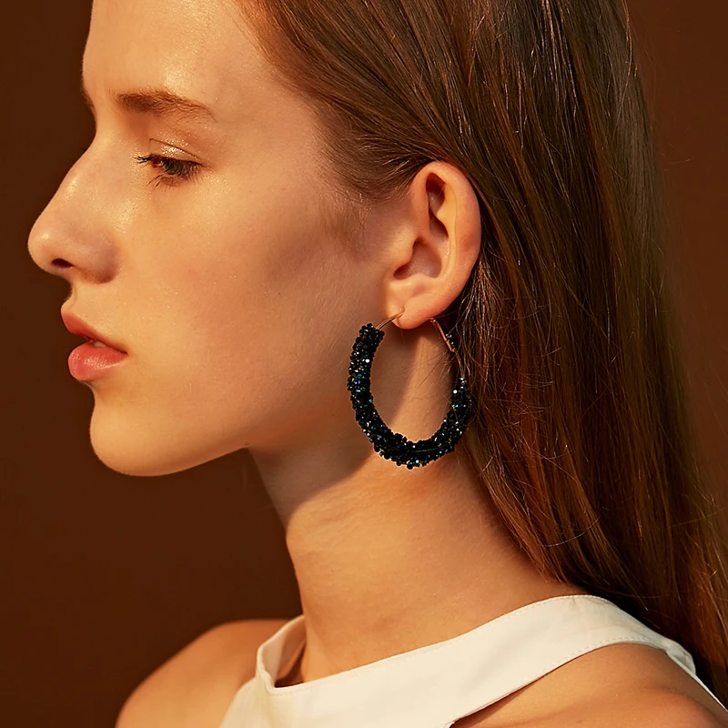 Rhinestone Hoop Earrings Big Circle CZ Crystal Loop Ear Stud Ring Dangle For Women Girls Fashion Jewelry Gift Nightclub Hiphop
Rhinestone Hoop Earrings Big Circle CZ Crystal Loop Ear Stud Ring Dangle For Women Girls Fashion Jewelry Gift Nightclub Hiphop