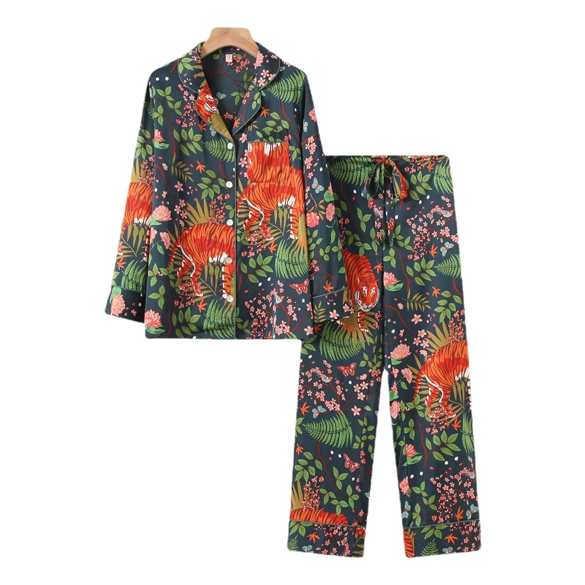 Cute Animals Printed Long Sleeved Trouser Pajamas Suit for Women 2022 Autumn Home Clothes Cotton Ladies Loungewear Pajamas Set
Cute Animals Printed Long Sleeved Trouser Pajamas Suit for Women 2022 Autumn Home Clothes Cotton Ladies Loungewear Pajamas Set