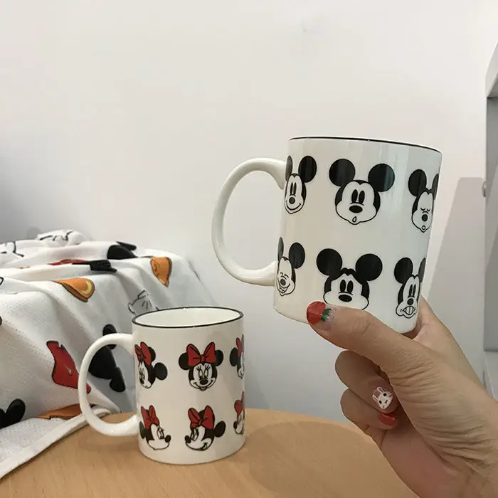 Disney Cartoon Accessories Water Cup Lovers Lovely Mickey Mouse Mickey Cup Student Milk Cup Household Mug
Disney Cartoon Accessories Water Cup Lovers Lovely Mickey Mouse Mickey Cup Student Milk Cup Household Mug