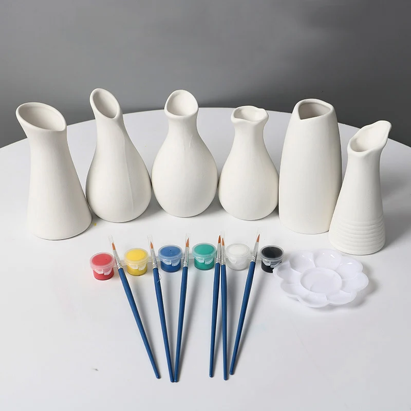 DIY Hand-Painted Ceramic Small Vase Decorated With Dried Fowers Fake Flower Arrangement Desktop Creative Graffiti Bottle 
DIY Hand-Painted Ceramic Small Vase Decorated With Dried Fowers Fake Flower Arrangement Desktop Creative Graffiti Bottle