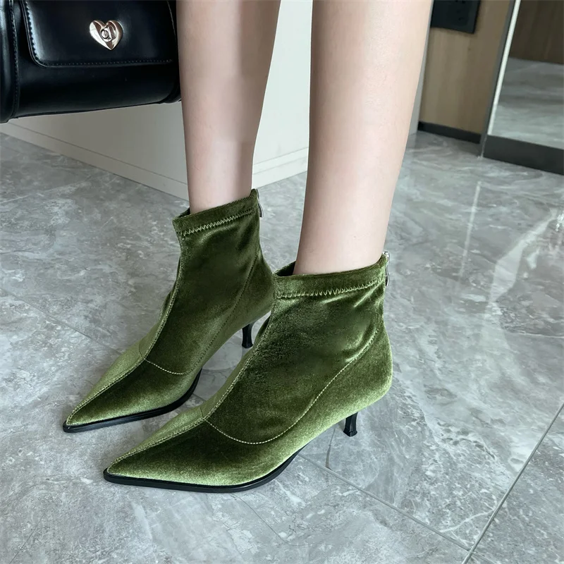 Size 35-40 Women Ankle Booties Sock Bootie Black Beige Green Back Zipper Stretch Shoes Stain Thin High Heels Fashion Winter Bota
Size 35-40 Women Ankle Booties Sock Bootie Black Beige Green Back Zipper Stretch Shoes Stain Thin High Heels Fashion Winter Bota