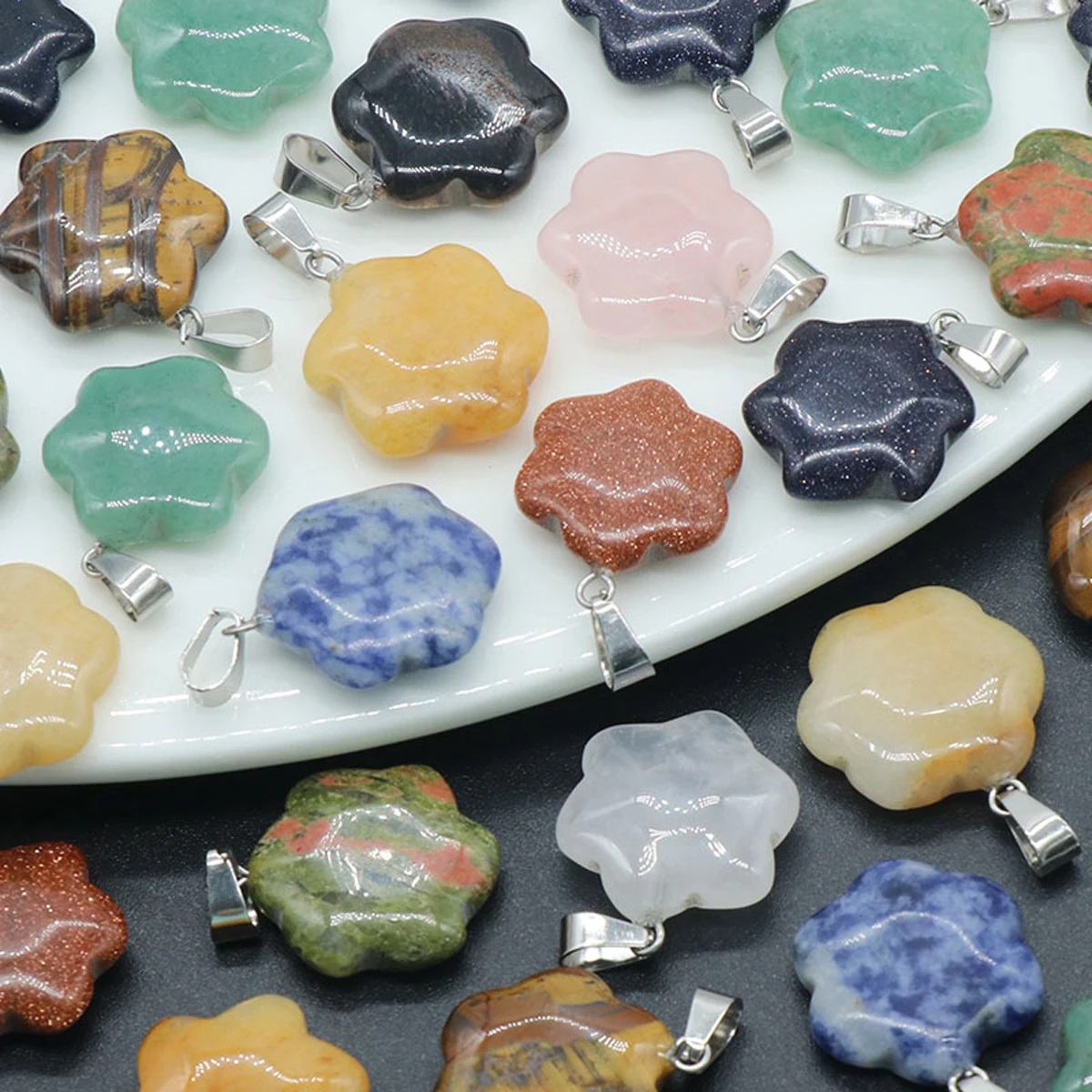 2pc Natural Stone Pendants Flower Shape Rose Quartz Sodalite Onyx for Charms Jewelry Making Diy Women Necklaces Earring Gifts
2pc Natural Stone Pendants Flower Shape Rose Quartz Sodalite Onyx for Charms Jewelry Making Diy Women Necklaces Earring Gifts