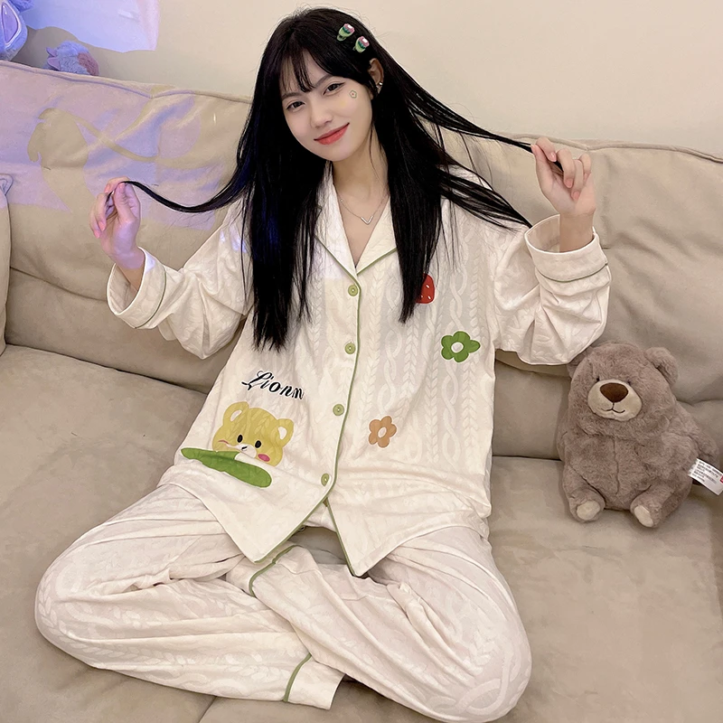 Korean Women Pajamas Sets Cotton Sleepwear Pyjama Bear Print Loose Pijama mujer Long Sleeve Pyjama Pour Femme Nightwear
Korean Women Pajamas Sets Cotton Sleepwear Pyjama Bear Print Loose Pijama mujer Long Sleeve Pyjama Pour Femme Nightwear