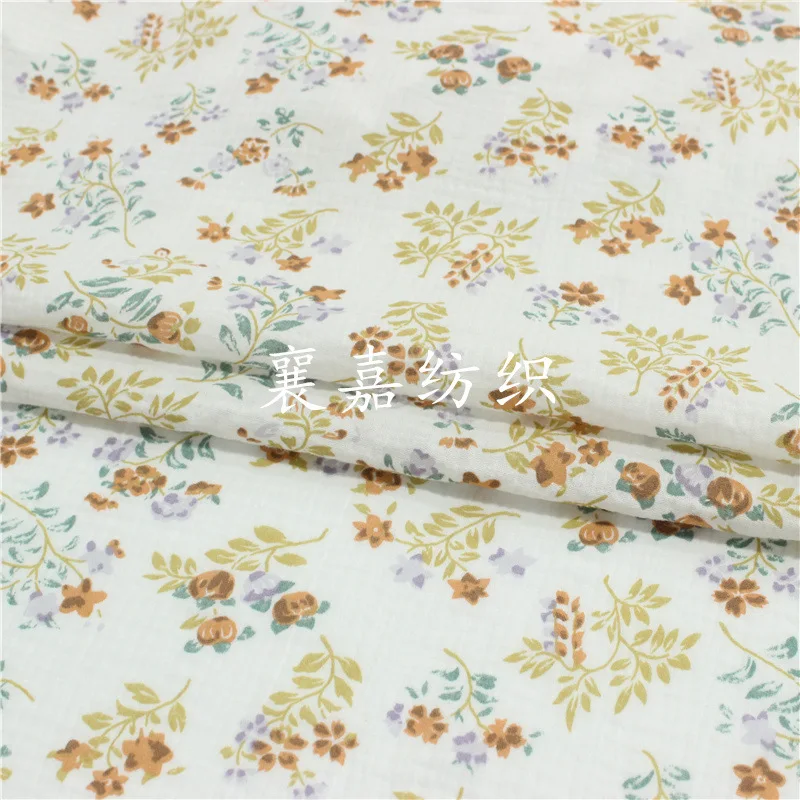 2022 New Japan and South Korea Small Floral Fabric Double-layer Gauze Cotton Crepe Home Clothes Pajama Fabric
2022 New Japan and South Korea Small Floral Fabric Double-layer Gauze Cotton Crepe Home Clothes Pajama Fabric