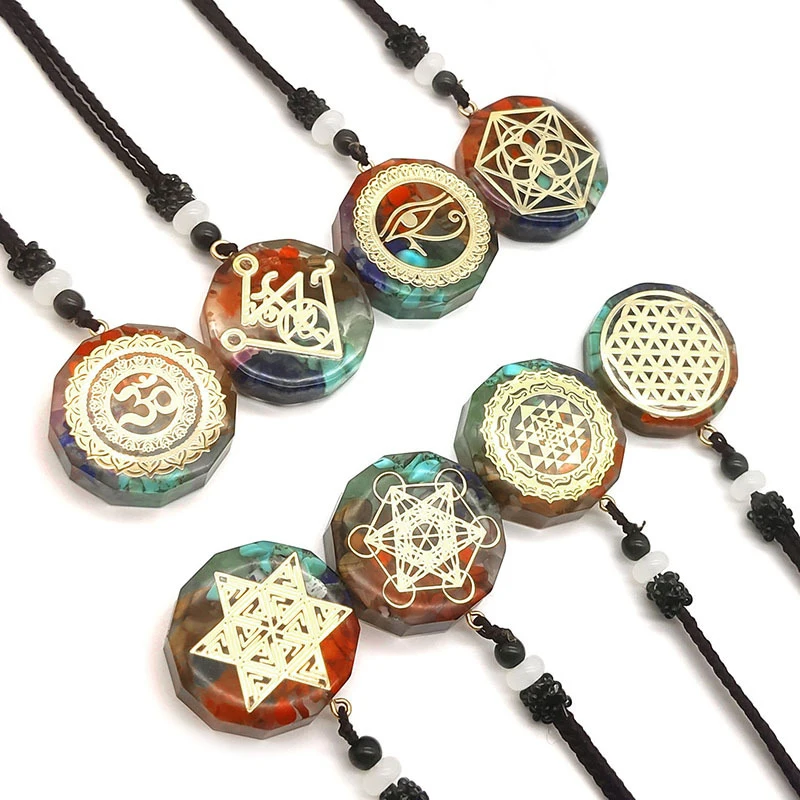 Natural Crystal Gravel Pendant Seven Chakra Energy Stone Divination Necklace Yoga Meditation Round Energy Necklace Female Gift
Natural Crystal Gravel Pendant Seven Chakra Energy Stone Divination Necklace Yoga Meditation Round Energy Necklace Female Gift