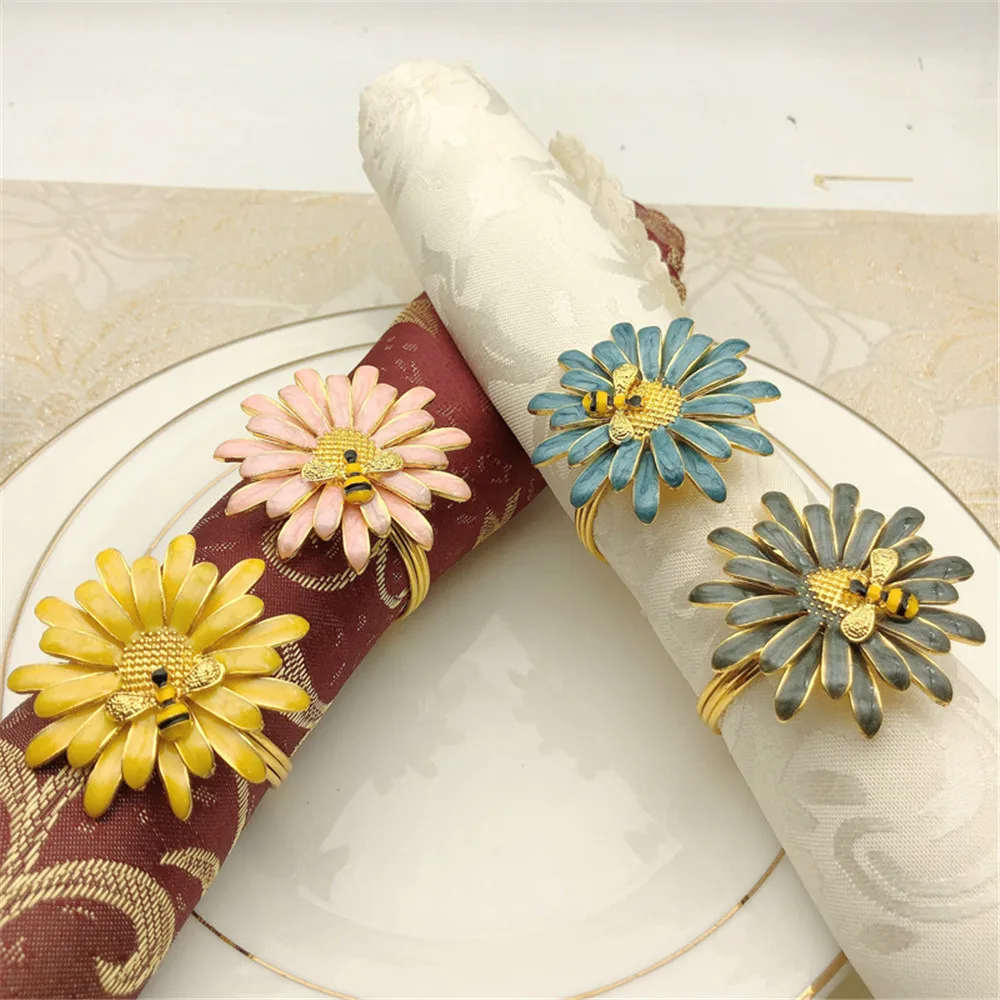 12PCS/spot bee flower small daisy napkin ring western table decoration furnishings
12PCS/spot bee flower small daisy napkin ring western table decoration furnishings