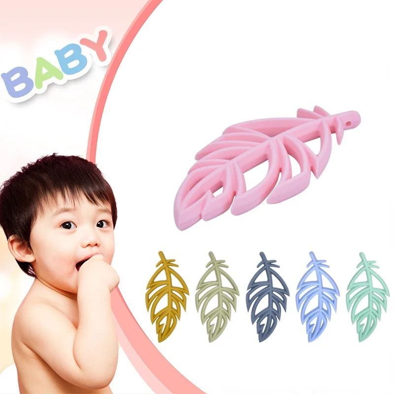 1Pc Baby Silicone Leaf Teethers Newborn Baby Rattle Molar Toy Food Grade BPA Free Baby Nursing Chewing Toy
1Pc Baby Silicone Leaf Teethers Newborn Baby Rattle Molar Toy Food Grade BPA Free Baby Nursing Chewing Toy