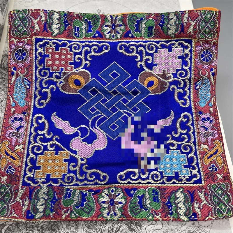 Коврик для буддийского зала в тибетском стиле
Коврик для буддийского зала в тибетском стиле