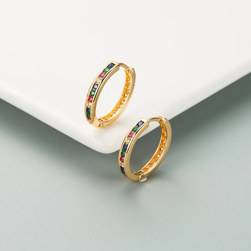 Luxury Female Round Circle Hoop Earrings Fashion Big White Man-Made Fire Opal Earrings For Women Bride Cute Wedding Jewelry 
Luxury Female Round Circle Hoop Earrings Fashion Big White Man-Made Fire Opal Earrings For Women Bride Cute Wedding Jewelry