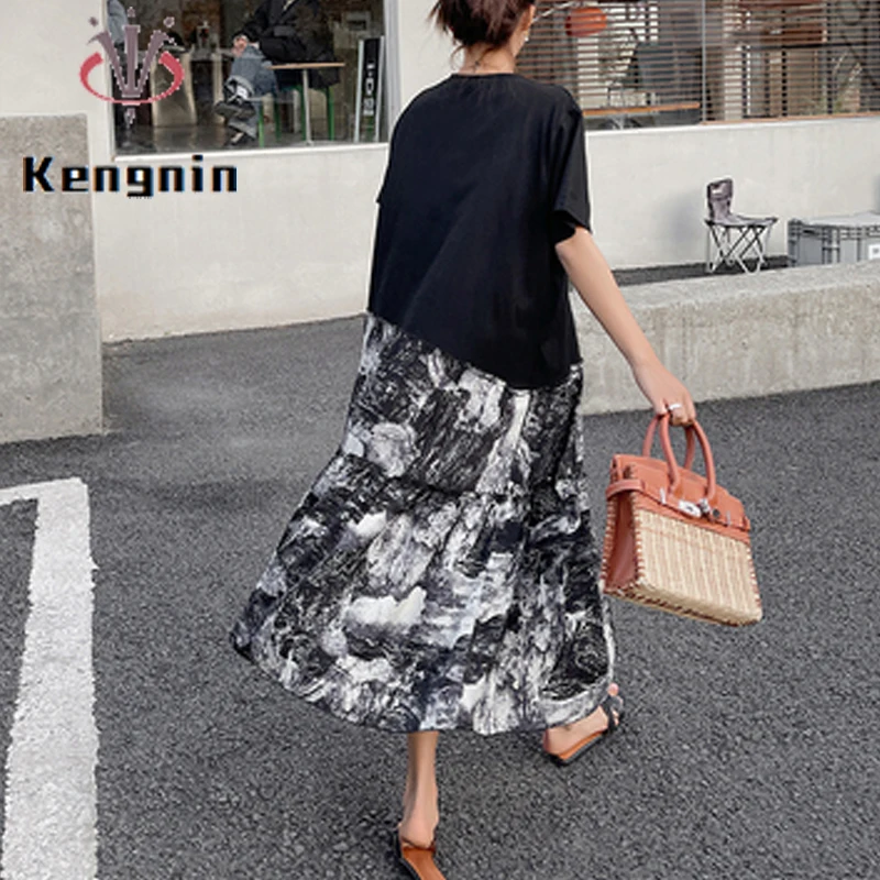 Summer 2022 New Women's Dresses Plus Size Print Floral Ptatchwork Black Dress Short Sleeve Loose Female Robe Sundress KE2357
Summer 2022 New Women's Dresses Plus Size Print Floral Ptatchwork Black Dress Short Sleeve Loose Female Robe Sundress KE2357