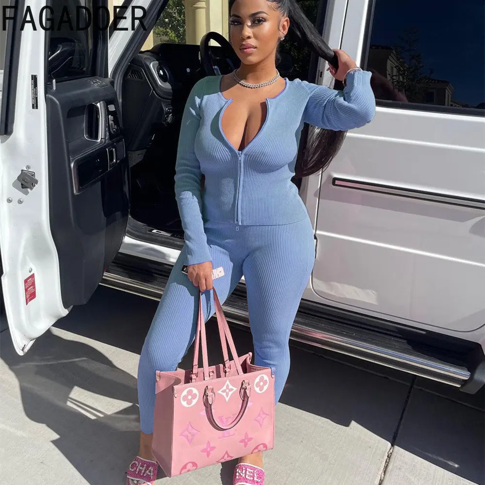 Осенне-зимние однотонные комплекты из двух предметов FAGADOER, женская одежда, повседневный топ на молнии с длинным рукавом и узкие брюки, спорт... 
Осенне-зимние однотонные комплекты из двух предметов FAGADOER, женская одежда, повседневный топ на молнии с длинным рукавом и узкие брюки, спорт...