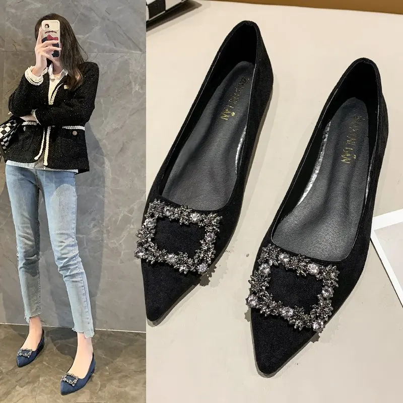 Туфли-мокасины женские, универсальная обувь с закрытым носком, заостренный носок, пряжка, повседневные аксессуары, удобное летнее платье
Туфли-мокасины женские, универсальная обувь с закрытым носком, заостренный носок, пряжка, повседневные аксессуары, удобное летнее платье