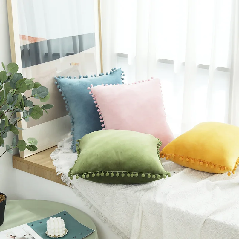 Soft Velvet Throw Pillow Cover With Pom-pom 45*45cm Solid Color Luxury Pillowcases Home Decor Living Room Sofa
Soft Velvet Throw Pillow Cover With Pom-pom 45*45cm Solid Color Luxury Pillowcases Home Decor Living Room Sofa