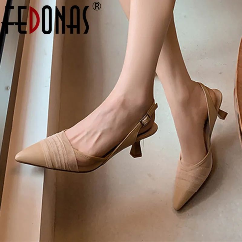 FEDONAS Classic Women Pumps Spring Summer Genuine Leather New Office Lady Casual Retro Fashion Concise High Heels Shoes Woman
FEDONAS Classic Women Pumps Spring Summer Genuine Leather New Office Lady Casual Retro Fashion Concise High Heels Shoes Woman