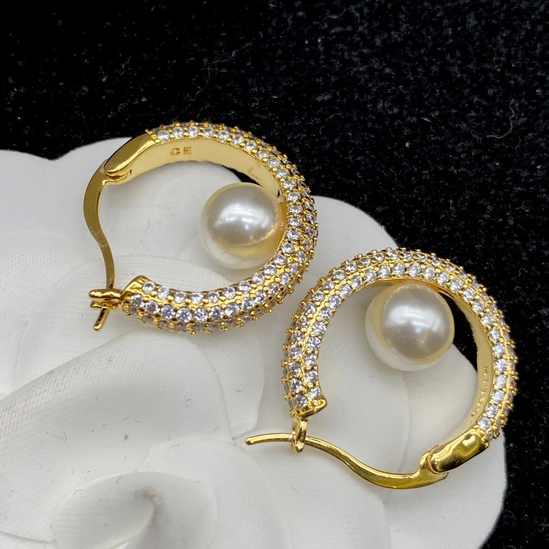 Sweet Romantic Style Colorful Flowers Woman Earrings Pure Copper Metal Connection To Send Gift Of Choice 
Sweet Romantic Style Colorful Flowers Woman Earrings Pure Copper Metal Connection To Send Gift Of Choice