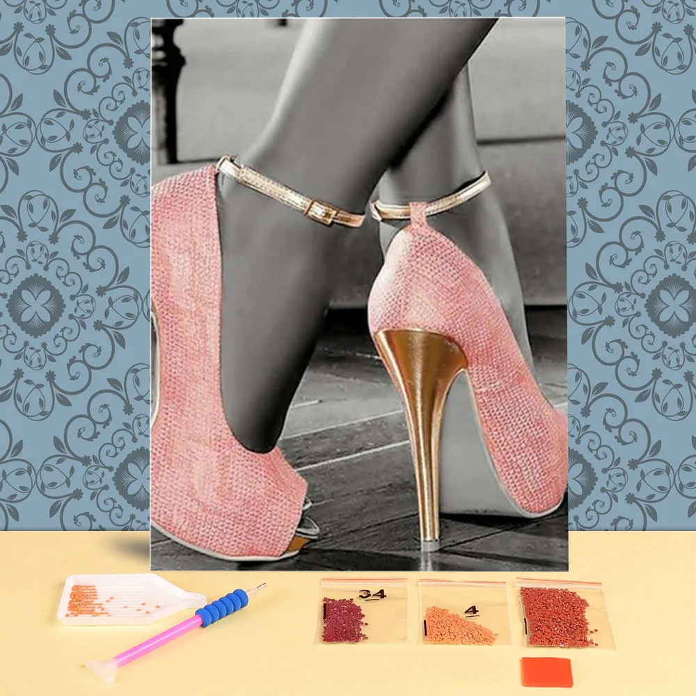 Набор для алмазной вышивки с изображением балерины 
Набор для алмазной вышивки с изображением балерины