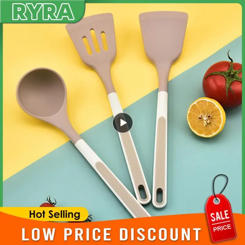 Silicone + Pp Material Spoon Set 3 Piece Suit Durable Silicone Spatula High Temperature Resistant Cooking Spoon Frying Spatula
Silicone + Pp Material Spoon Set 3 Piece Suit Durable Silicone Spatula High Temperature Resistant Cooking Spoon Frying Spatula