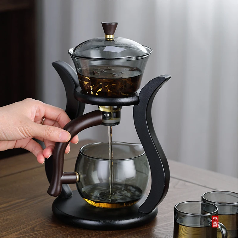 High Borosilicate Glass Semi-Automatic Teapot Household Lazy Magnetic Suction Teapot Kung Fu Tea Set Teacup 6-Piece Set
High Borosilicate Glass Semi-Automatic Teapot Household Lazy Magnetic Suction Teapot Kung Fu Tea Set Teacup 6-Piece Set