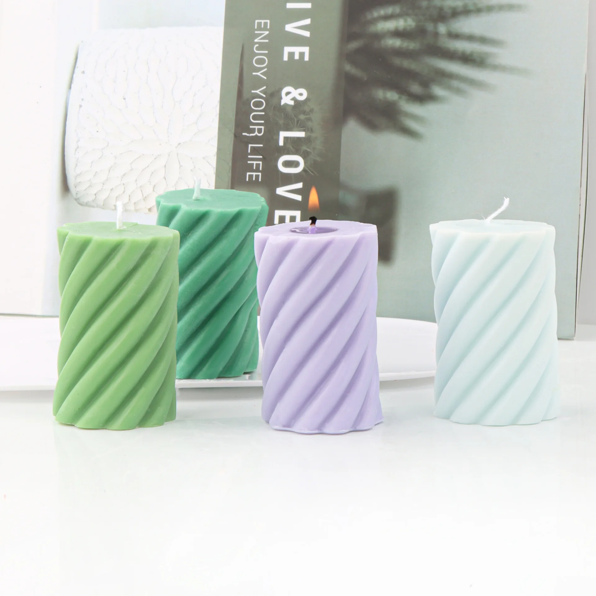 3D Geometric Cylinder Candles Silicone Mold DIY Stripe Honeycomb Handmade Aroma Candle Making Home Decor Clay Craft Resin Mould
3D Geometric Cylinder Candles Silicone Mold DIY Stripe Honeycomb Handmade Aroma Candle Making Home Decor Clay Craft Resin Mould