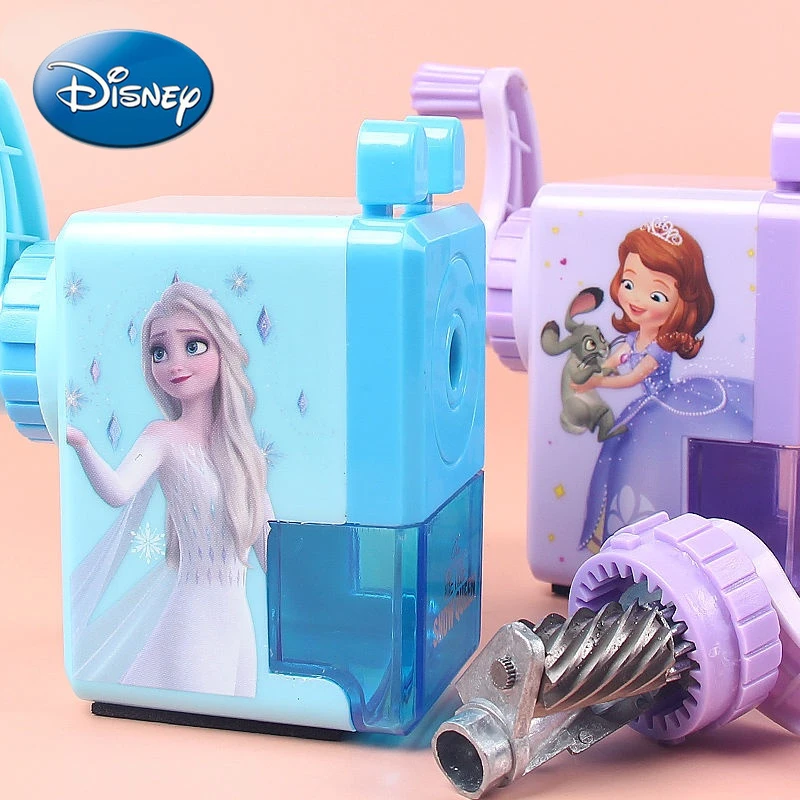 Автоматическая точилка для карандашей Disney Sophia, ручная вращающаяся мультяшная простая трудосберегающая точилка для карандашей
Автоматическая точилка для карандашей Disney Sophia, ручная вращающаяся мультяшная простая трудосберегающая точилка для карандашей