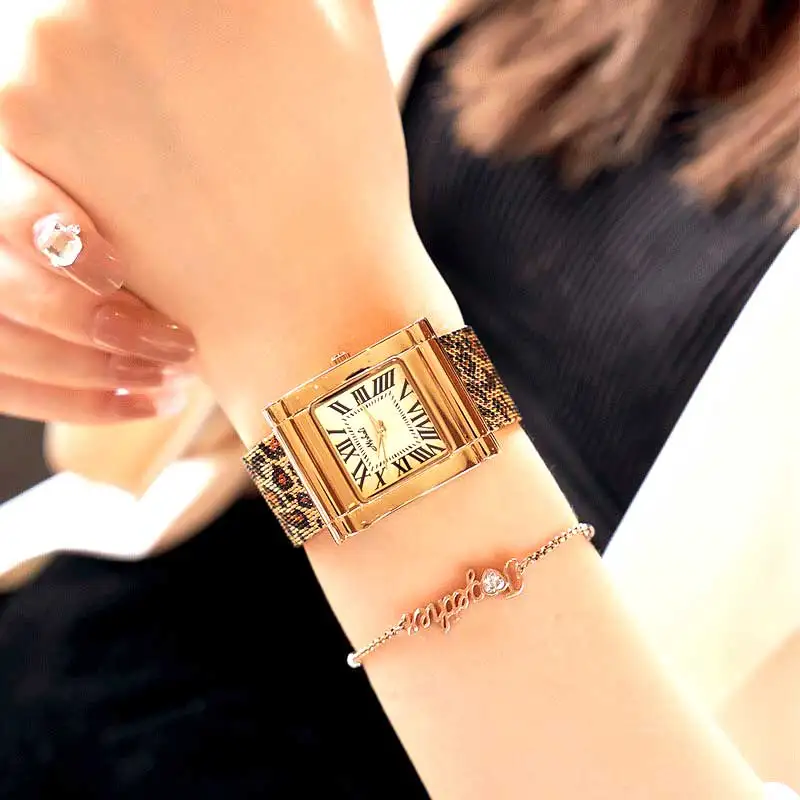 Fashion Ladies Watch Leopard Print Square Women Large Dial Super Alpha Skeleton Movement Luxury Watches For Girl Rose Gold Gift
Fashion Ladies Watch Leopard Print Square Women Large Dial Super Alpha Skeleton Movement Luxury Watches For Girl Rose Gold Gift