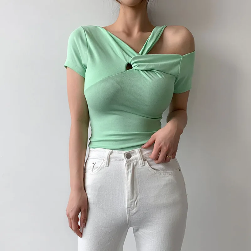 2021 Summer New Design Sense Twisted Hollow Short-sleeved T-shirt Strapless Tight-fitting Slimming Short Crop Y2k Top Women
2021 Summer New Design Sense Twisted Hollow Short-sleeved T-shirt Strapless Tight-fitting Slimming Short Crop Y2k Top Women