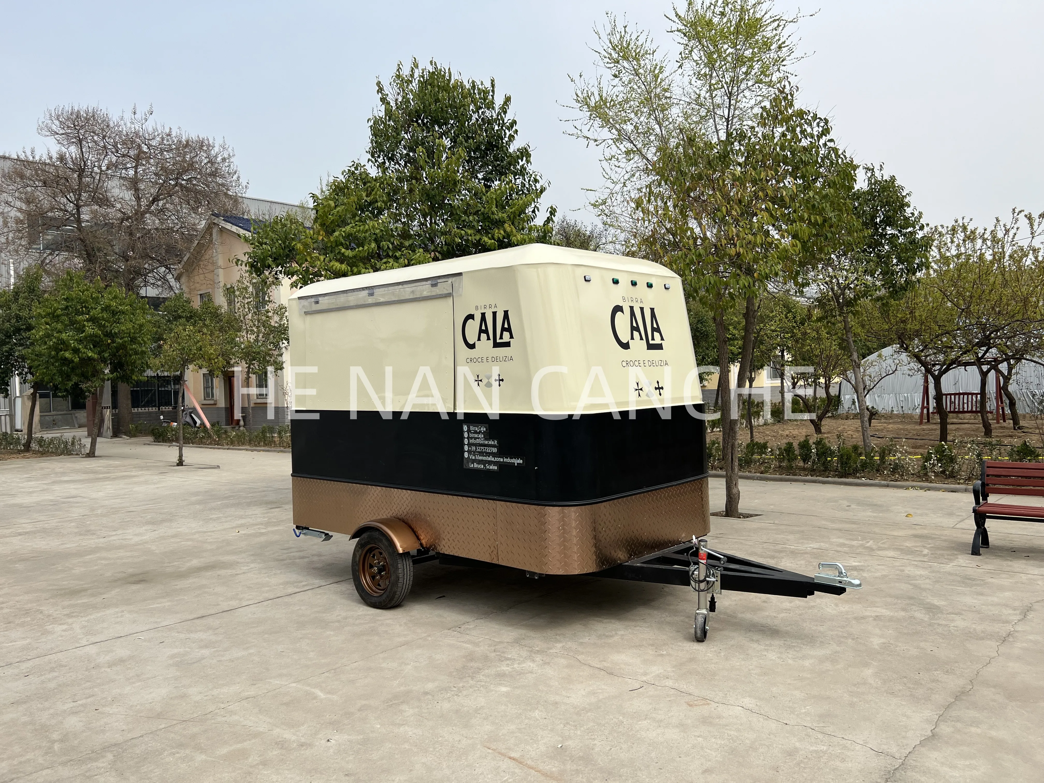 EEC действительные грузовики для мороженого тележка для пищевых продуктов прицепы для кейтеринга кофейный трейлер
EEC действительные грузовики для мороженого тележка для пищевых продуктов прицепы для кейтеринга кофейный трейлер