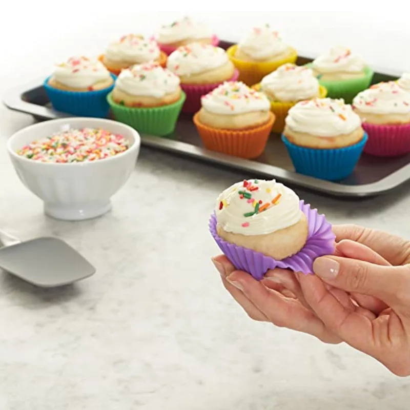 12pcs Silicone Cake Mold Round Muffin Cupcake Baking Molds Reusable DIY Cake Decorating Tools Wedding Birthday Party Decorations
12pcs Silicone Cake Mold Round Muffin Cupcake Baking Molds Reusable DIY Cake Decorating Tools Wedding Birthday Party Decorations