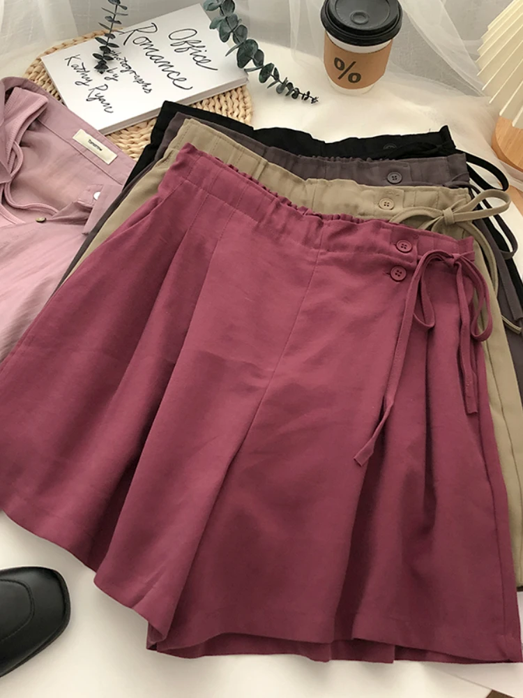 FTLZZ New Summer Elastic Waist Shorts Women Casual High Waist Buttons Lace-up Shorts Female Fashion Solid Color Shorts
FTLZZ New Summer Elastic Waist Shorts Women Casual High Waist Buttons Lace-up Shorts Female Fashion Solid Color Shorts