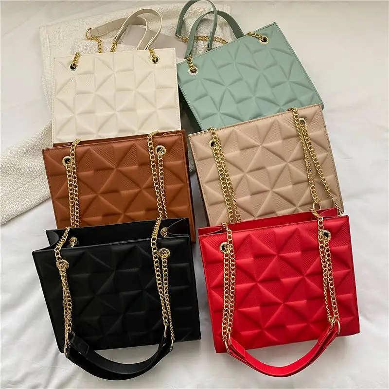 2023 New Fashion Casual Crossbody Bags Female Solid Color Shoulder Bag with Chain Strap Bags Luxury Designer for Women Lady
2023 New Fashion Casual Crossbody Bags Female Solid Color Shoulder Bag with Chain Strap Bags Luxury Designer for Women Lady