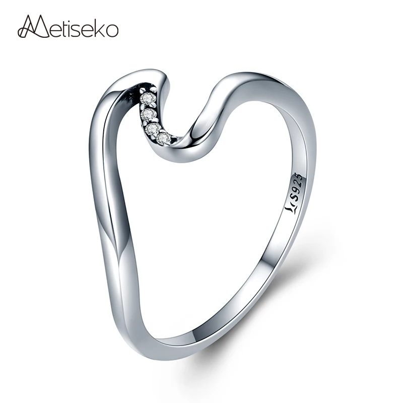 Metiseko 925 Sterling Silver Ring Wave Shape Band with Cubic Zirconia Ring Minimalist style for Women Jewelry Party Wedding
Metiseko 925 Sterling Silver Ring Wave Shape Band with Cubic Zirconia Ring Minimalist style for Women Jewelry Party Wedding